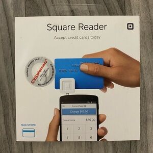 SQUARE CREDIT CARD READER